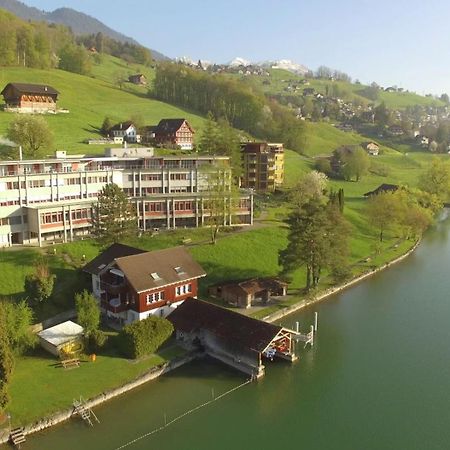 Hotel Kurhaus Am Sarnersee Зарнен Экстерьер фото